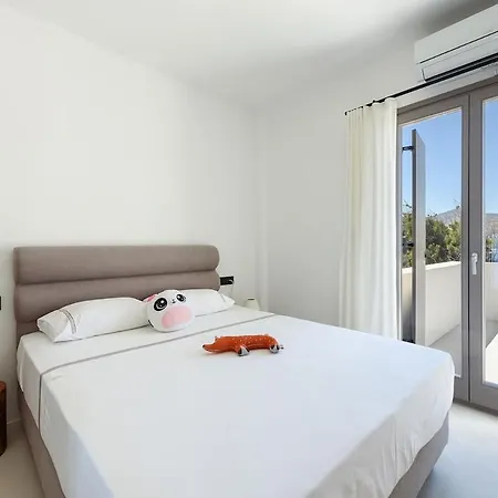 Villa Theros Molos (Paros)