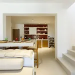 Villa Theros Molos (Paros)